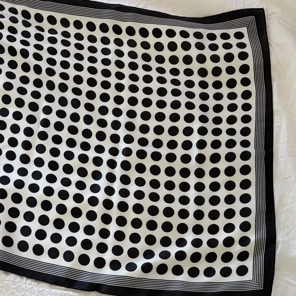 POLKA DOT SATIN HEAD SCARF - Picture 6 of 16